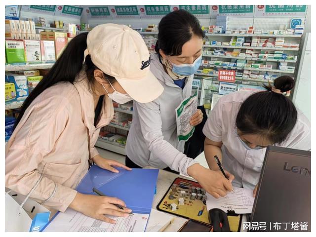 肇庆最新小药店愿意套现的原因方法分析(最方便真实的肇庆急用钱24小时套医保卡方法)